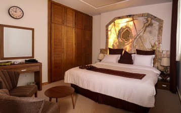 هتل آرتیمان مشهد