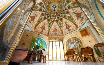 اقامتگاه سنتی آب میرزا مشهد