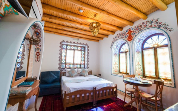 اقامتگاه سنتی آب میرزا مشهد