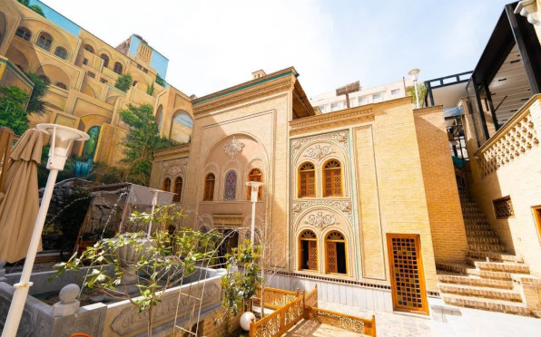 اقامتگاه سنتی آب میرزا مشهد