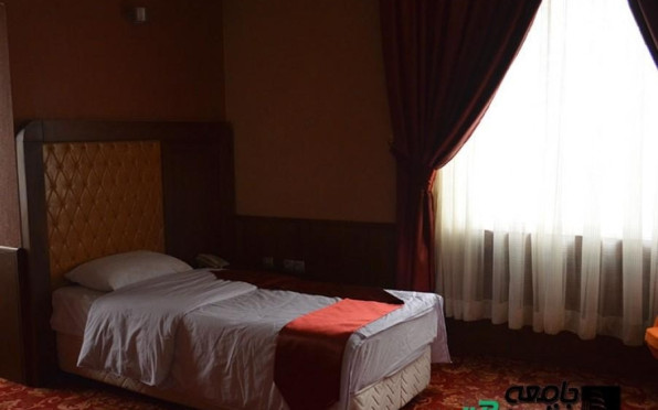 هتل بزرگ آزادی مشهد