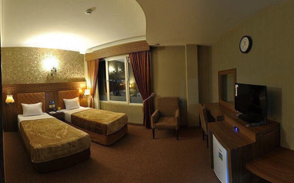 هتل تابران مشهد