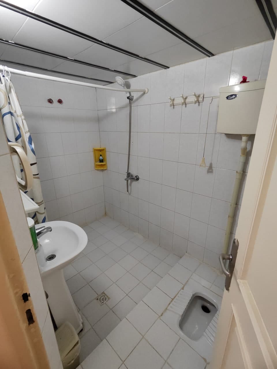 هتل آپارتمان اهورا مشهد