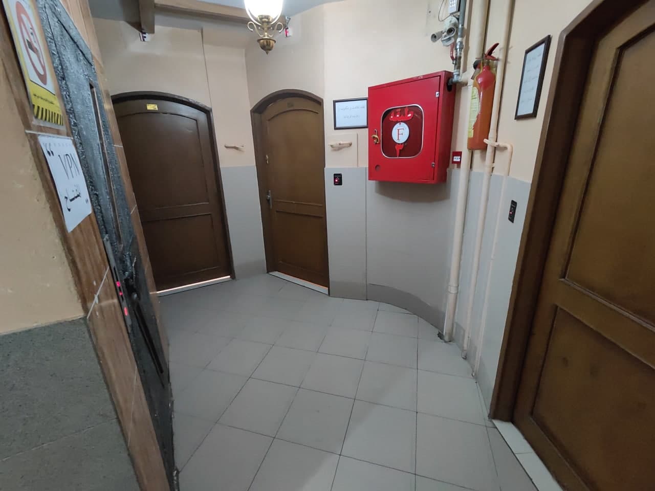 هتل آپارتمان اهورا مشهد