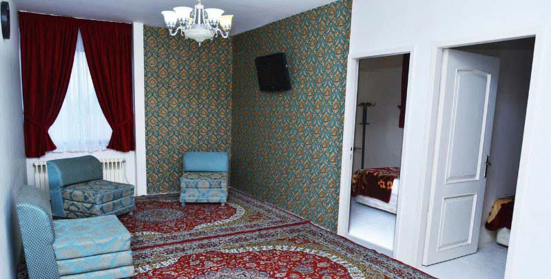 هتل آپارتمان فاخته مشهد