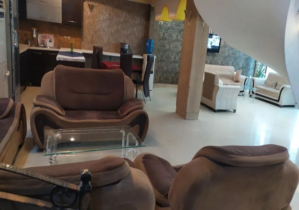 هتل آپارتمان لیمو (تاج محل سابق) مشهد