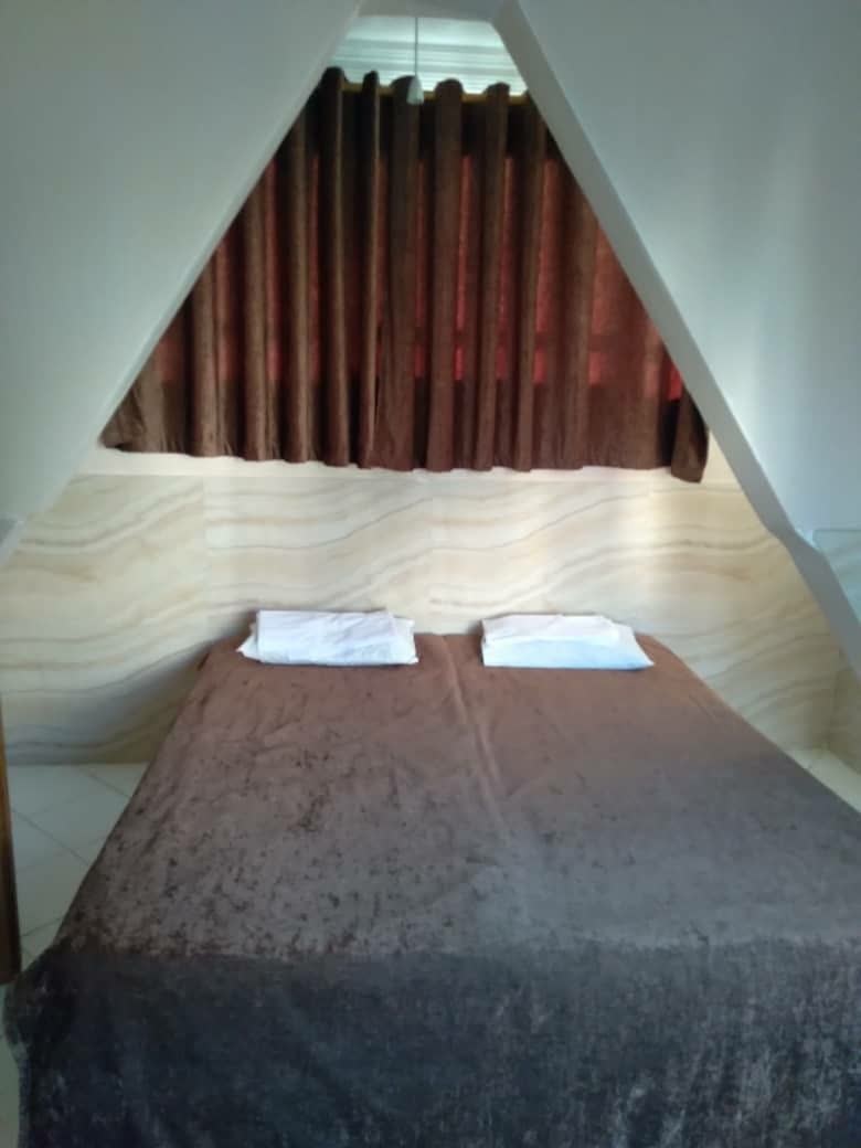 هتل آپارتمان مثلث مشهد