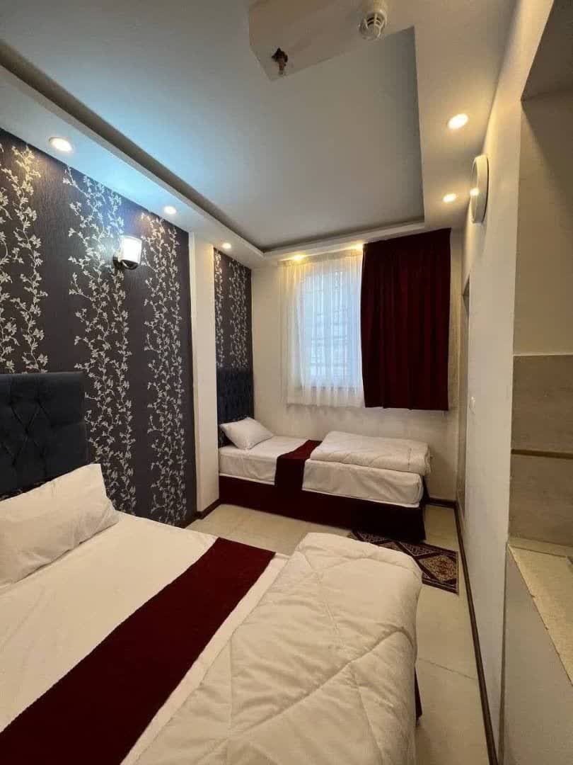 مهمانپذیر شمیم مشهد