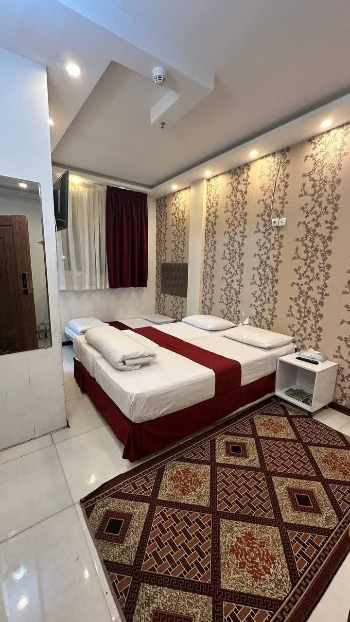 مهمانپذیر شمیم مشهد