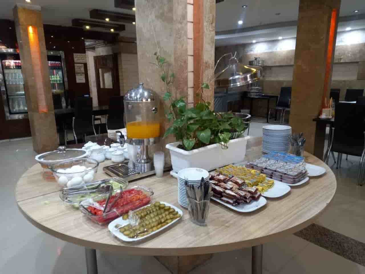 مهمانپذیر کامرانیه مشهد