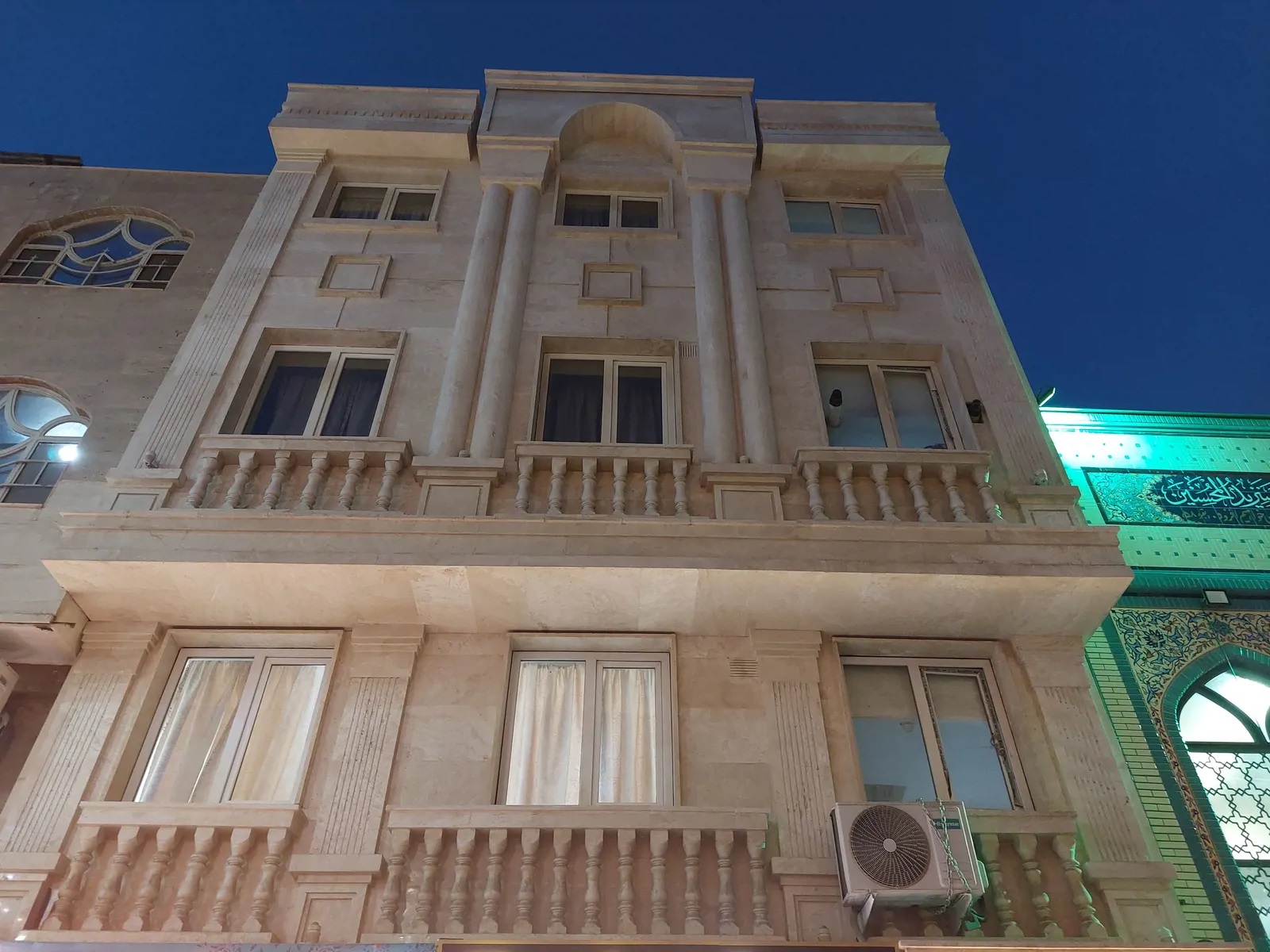 مهمانپذیر کوکب مشهد