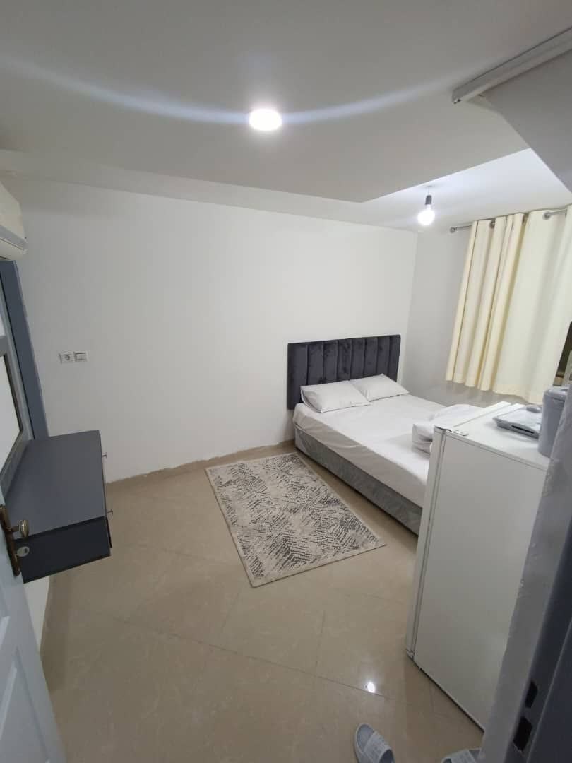 مهمانپذیر هادی مشهد