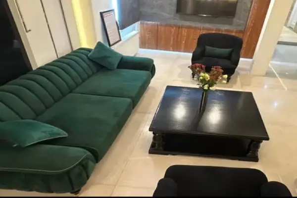 مهمانپذیر پنج تن   مشهد