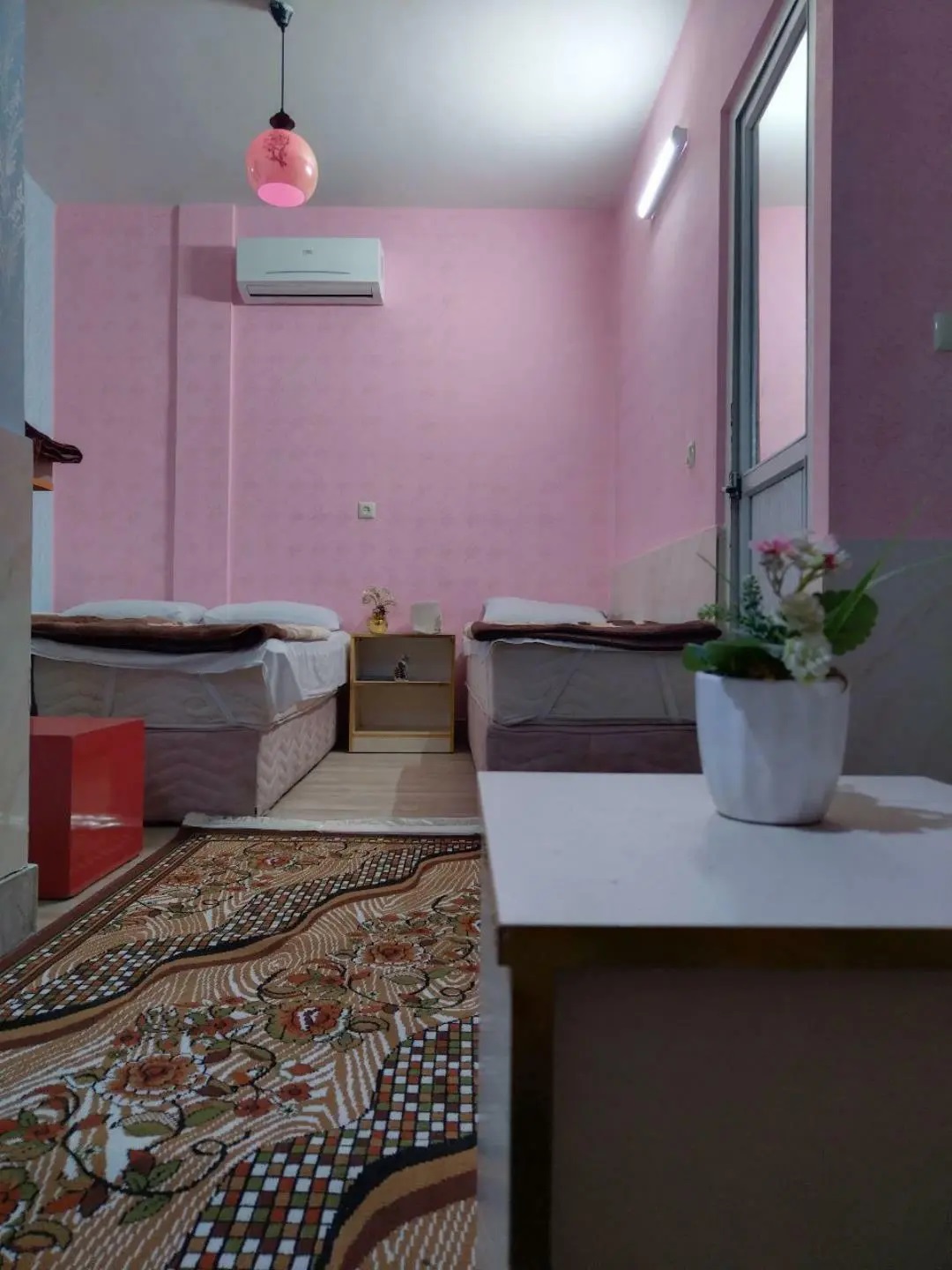 مهمانپذیر سپیده مشهد