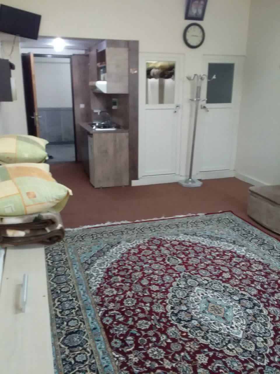 زائر سرای فدک مشهد