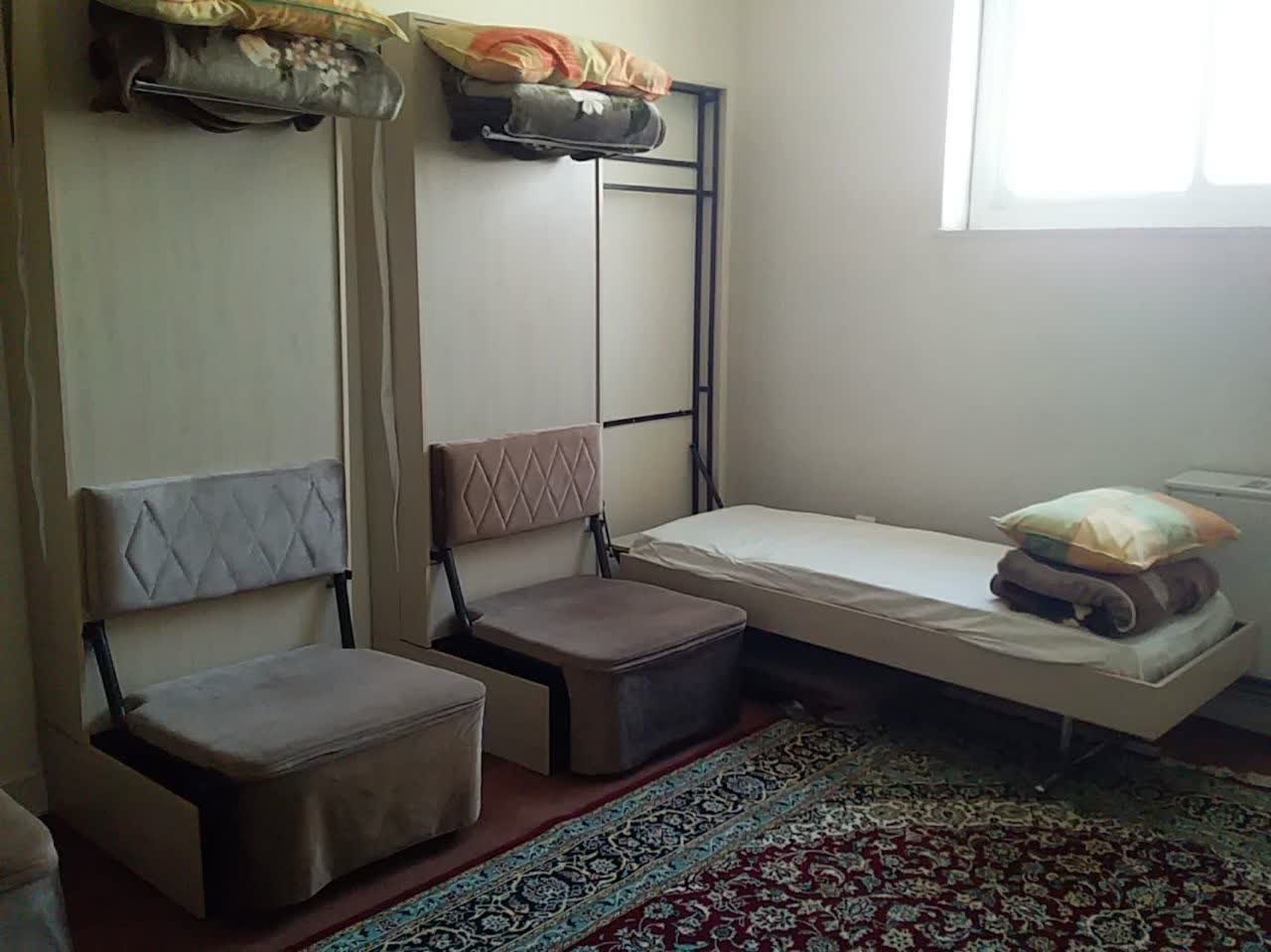 زائر سرای فدک مشهد