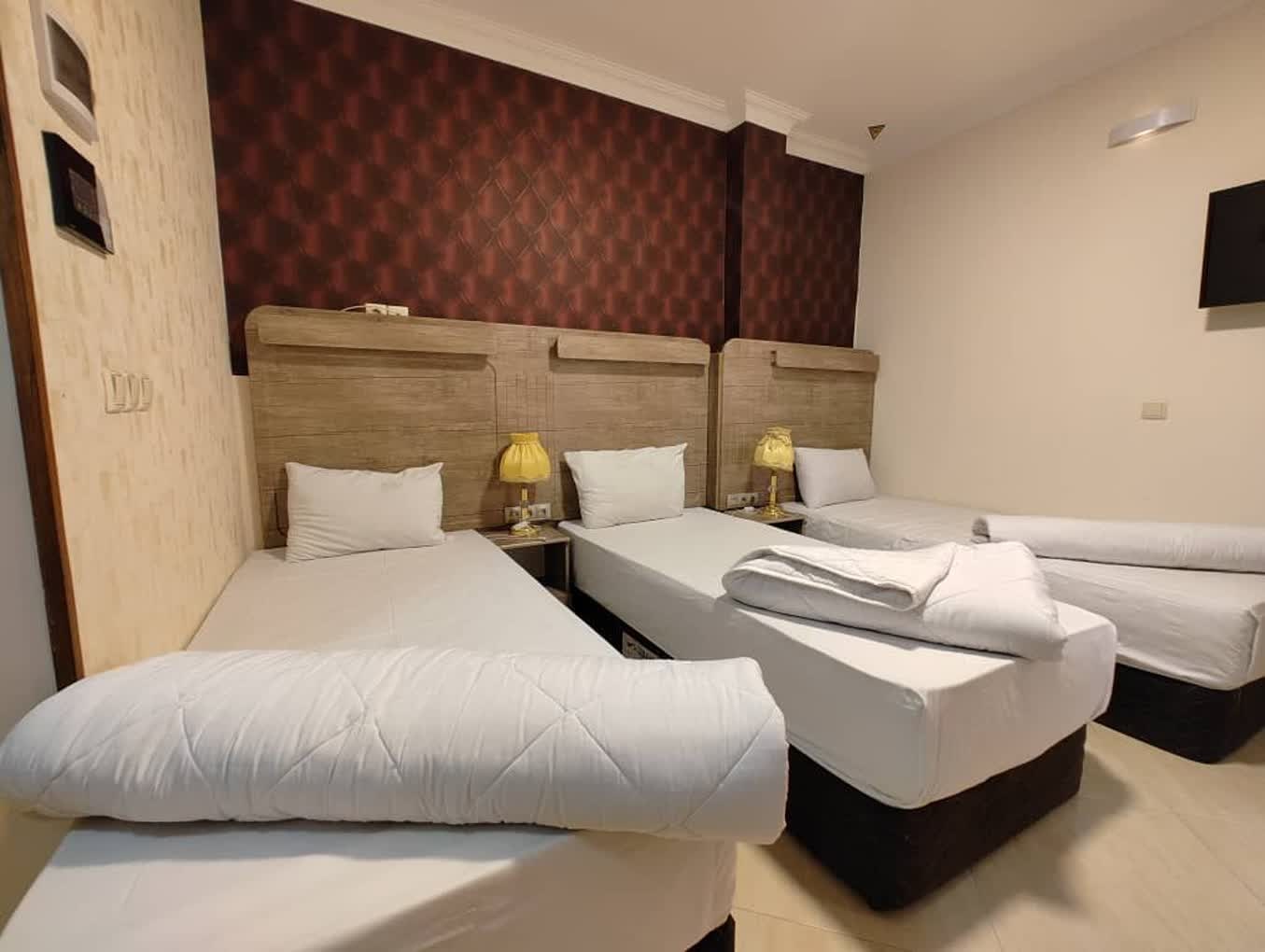 مهمانپذیر کمیل مشهد