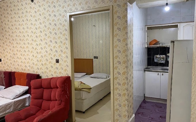 مهمانپذیر هخامنش مشهد