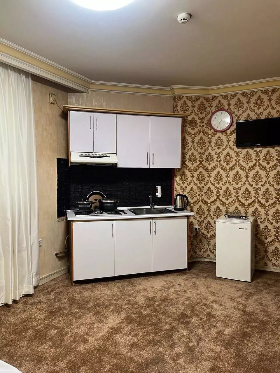 مهمانپذیر نوآوران مشهد