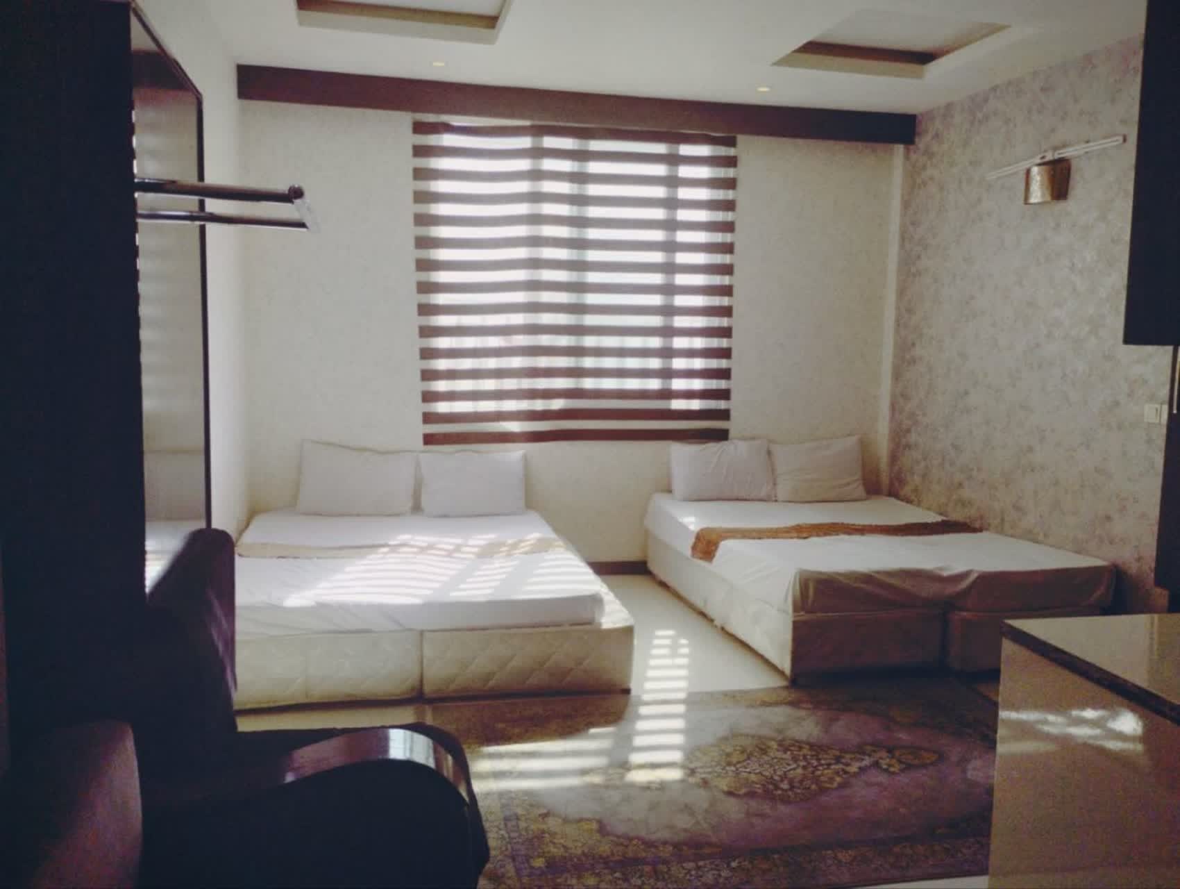 مهمانپذیر بارانام مشهد