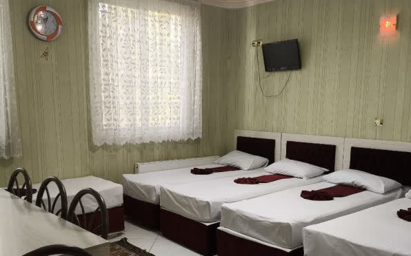 مهمانپذیر نیک داد مشهد