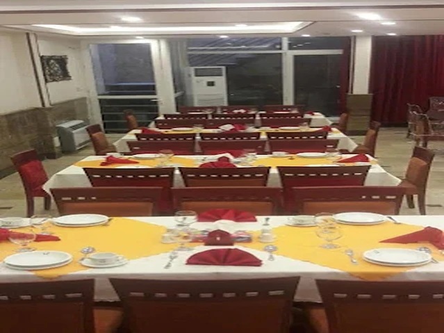 هتل آپارتمان آل یاسین مشهد