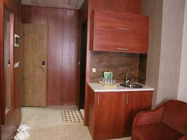 هتل آپارتمان آل یاسین مشهد