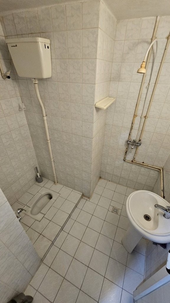 مهمانپذیر قمر بنی هاشم مشهد