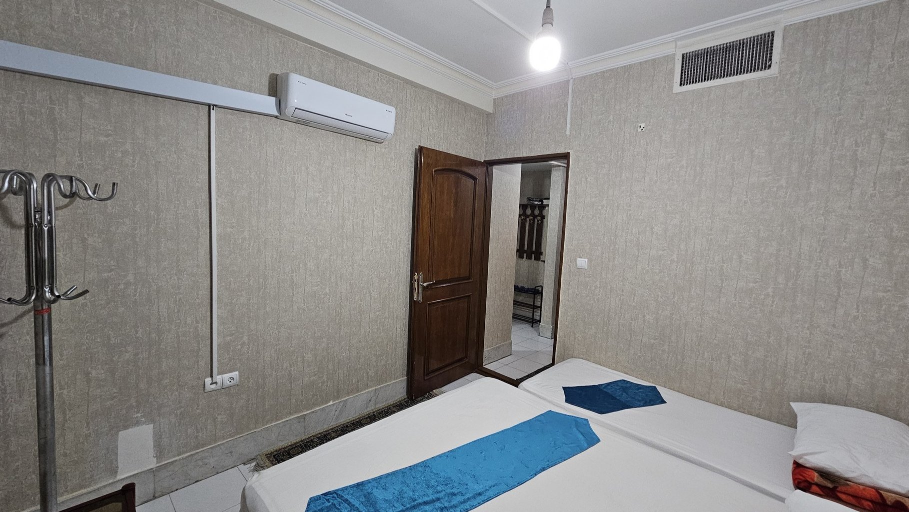 مهمانپذیر گلستان رضا مشهد