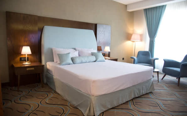 هتل قصرالضیافه قدس مشهد