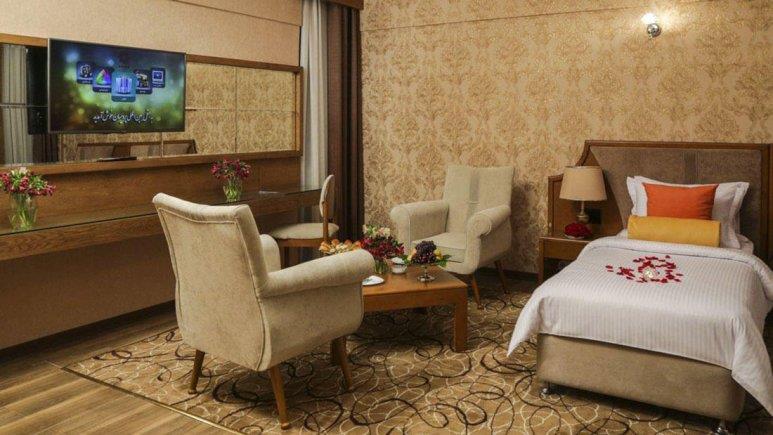 اتاق دو تخته توئین لوکس با ظرفیت دو نفر