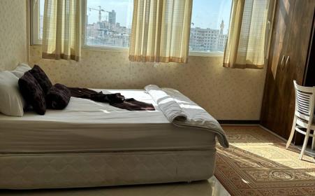 سکن للزائرین فی مشهد | إقامة مریحة قریبة من الحرم للزائرین