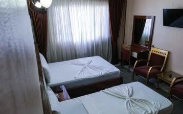 هتل ماندگار مشهد 