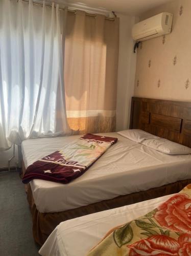 هتل آپارتمان نارون مشهد 