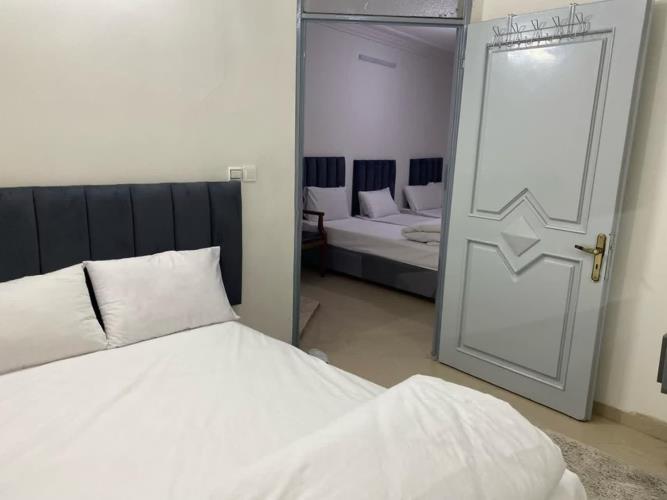 مهمانپذیر هادی مشهد 